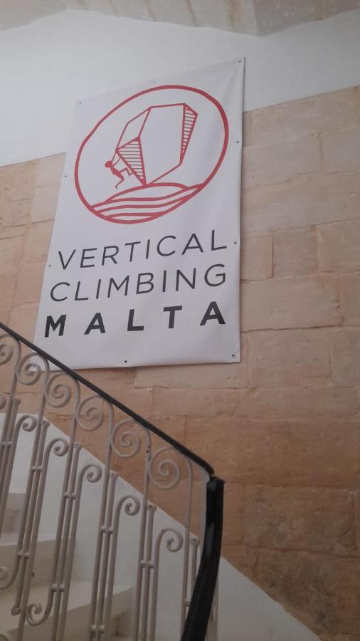 Vertical Climbing Malta Qrendi 外观 照片